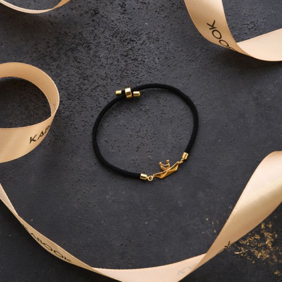 دستبند زنانه طرح قایق