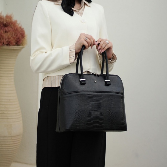 کیف مجلسی زنانه مدل دیوید چرم لیزارد مشکی