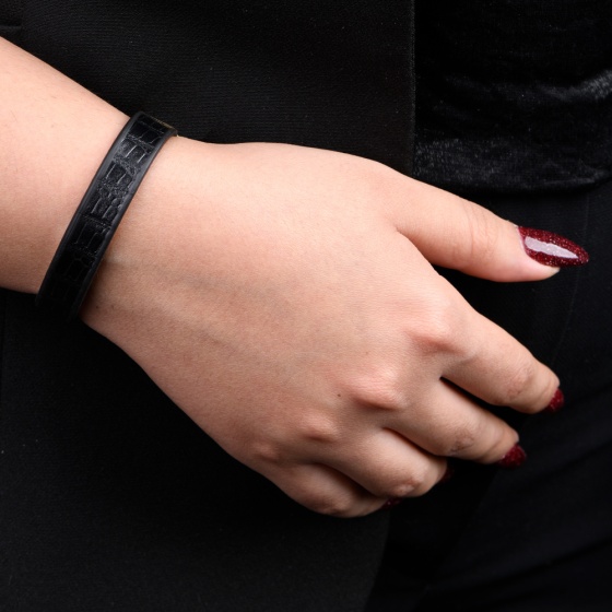 دستبند چرم مشکی لیزارد