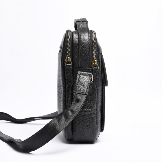 کیف کراس بادی مردانه طرح سیاوش چرم مشکی فلوتر