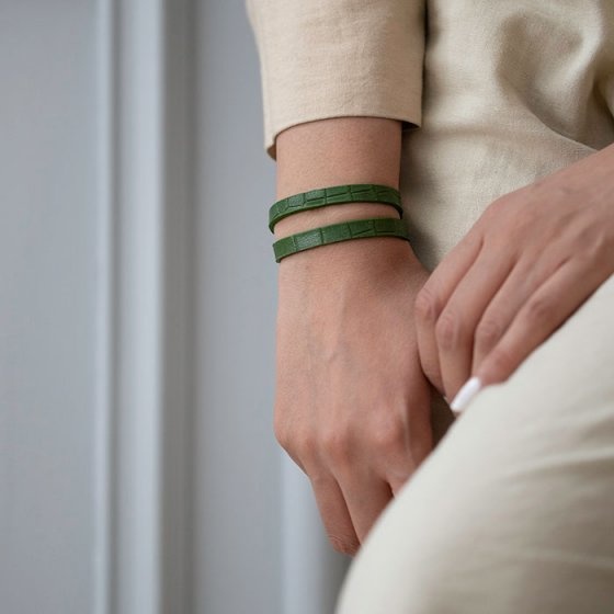 دستبند چرم دو دور سبز