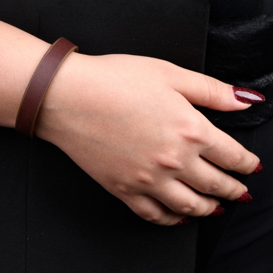 دستبند چرم قهوه ای ساده