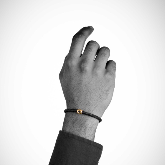 دستبند طلا چرم مردانه طرح آلورا