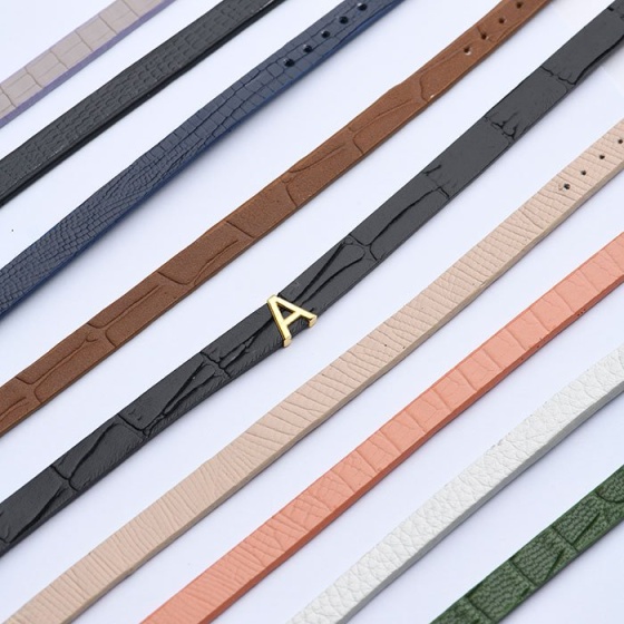 دستبند مردانه طلا چرم حرف A