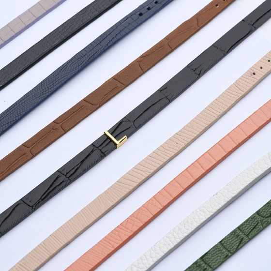 دستبند زنانه طلا چرم حرف L