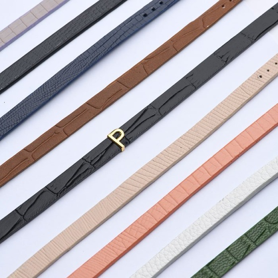 دستبند زنانه طلا چرم حرف P